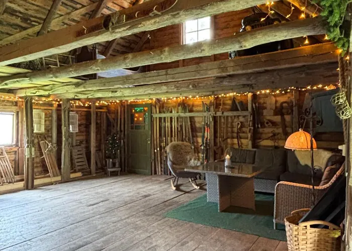 Romantic Lakeside Retreat - Amazing